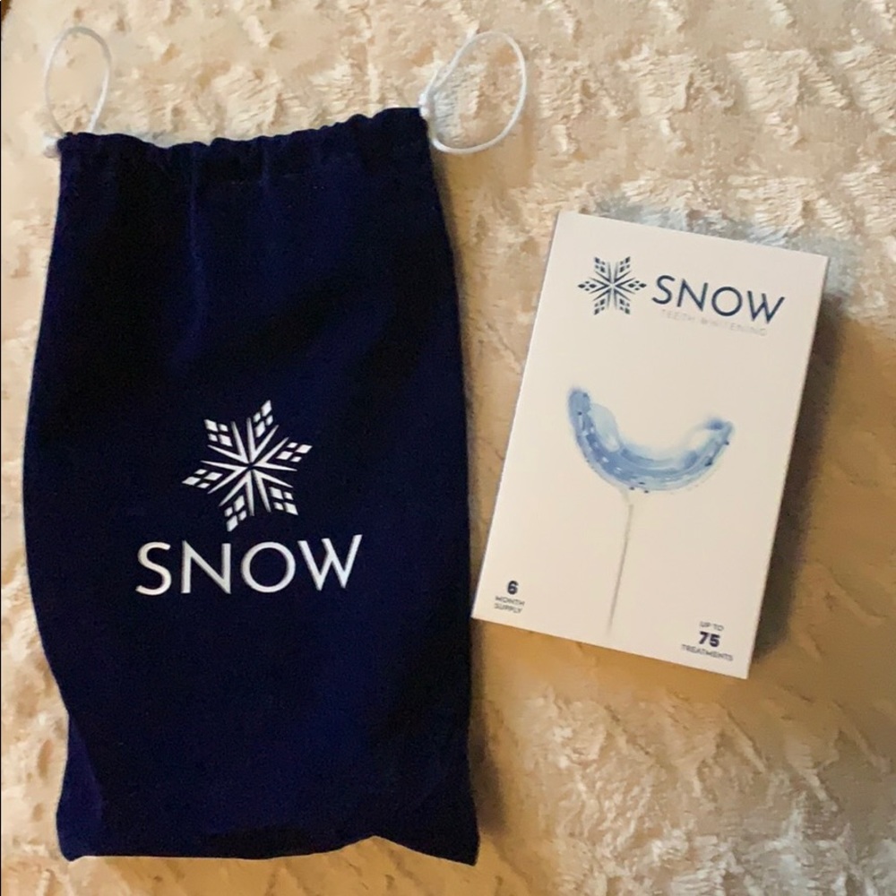 New unopened Snow teeth whitening kit